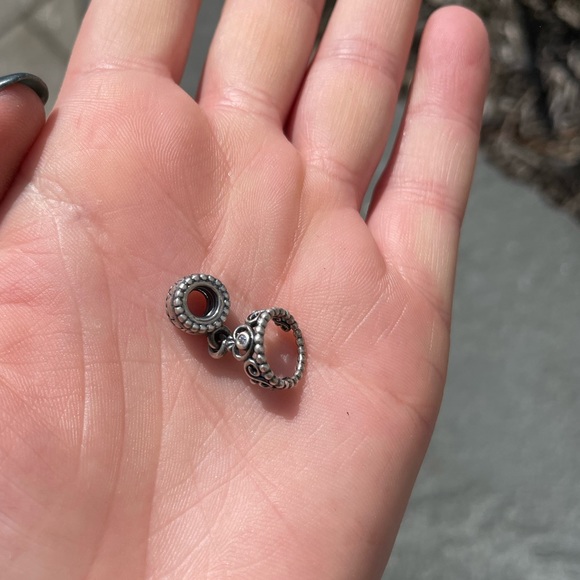 Pandora charm/ princess crown - Picture 2 of 2